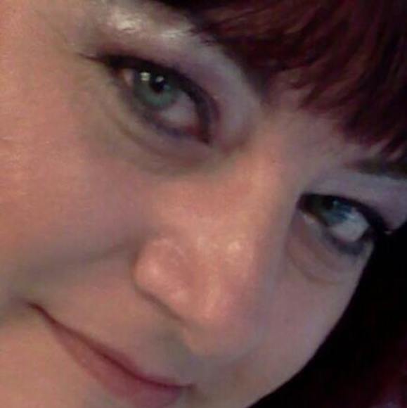 Meet your Posher, Michele - Picture 1 of 1